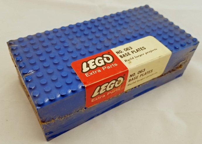 LEGO Samsonite Five Large Base Plates - Blue (063-1)