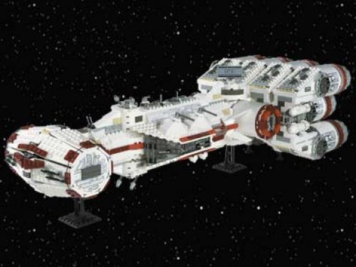 LEGO Ultimate Collector Series Rebel Blockade Runner (10019-1)