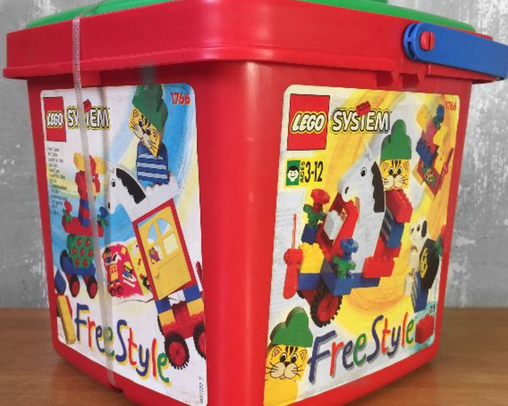 LEGO Freestyle Small Freestyle Bucket (1766-1)