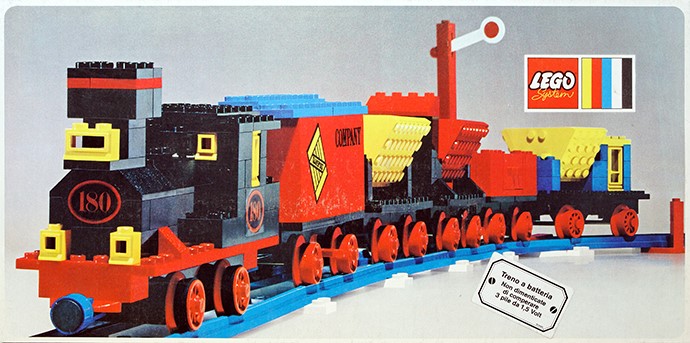 LEGO 4.5V Train with 5 Wagons and Circle of Track (180-1)