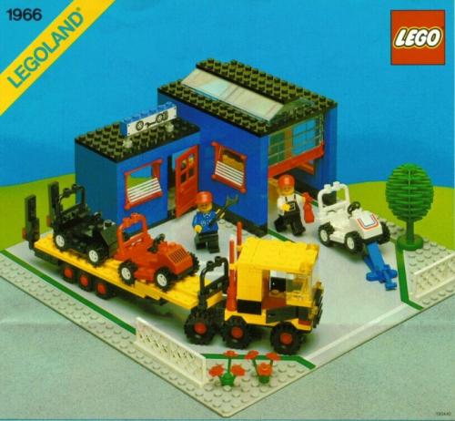 LEGO Classic Town Car Repair Shop (1966-1)
