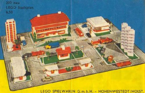 LEGO Town Plan LEGO Town Plan Board, Continental European Cardboard Version (200-4)