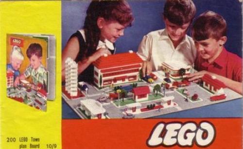 LEGO Town Plan LEGO Town Plan Board, UK / Australian Cardboard Version (200-5)