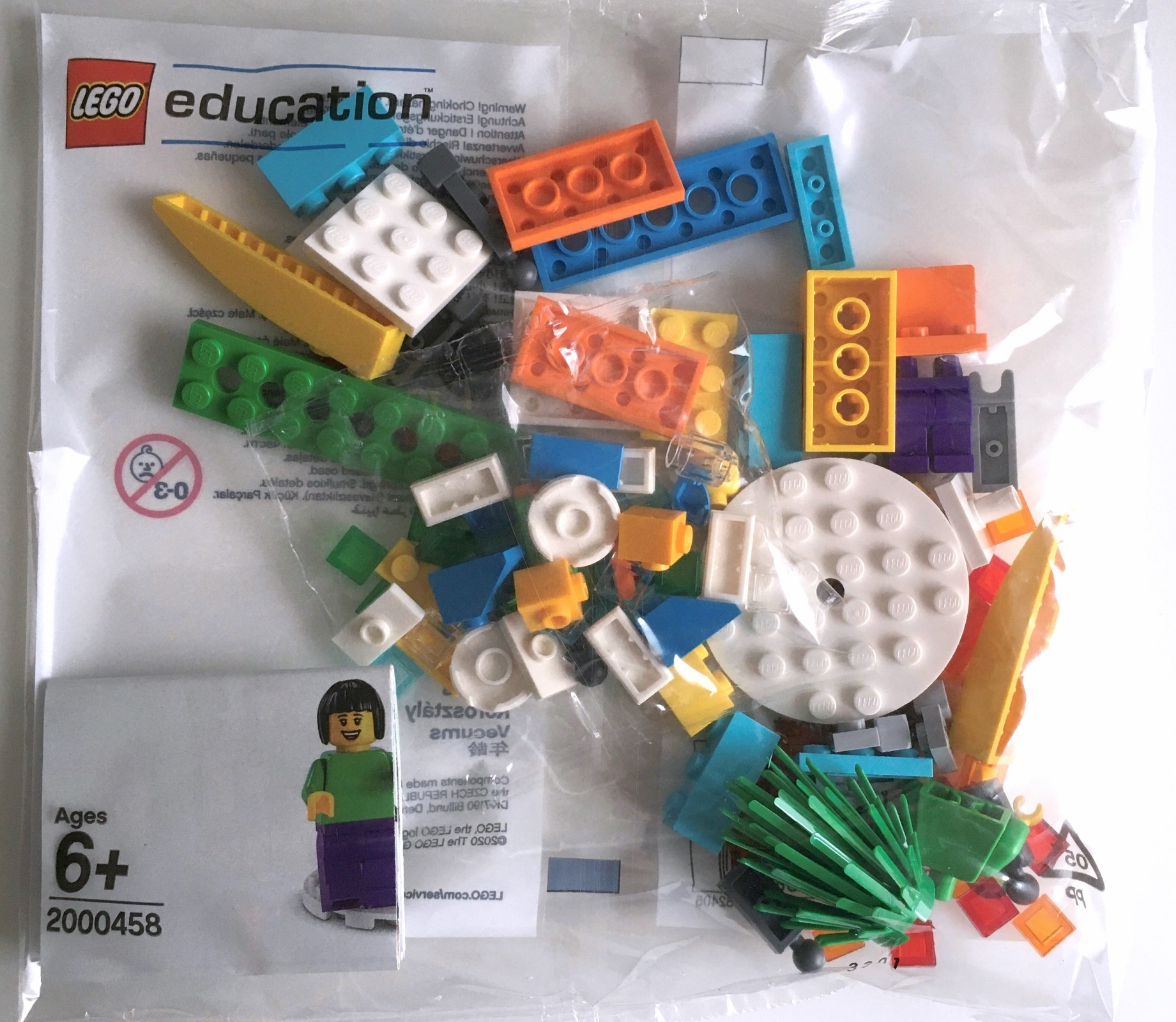 LEGO SPIKE SPIKE Essential Introductory Set (2000458-1)