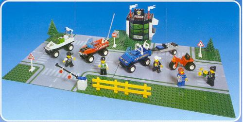 LEGO Town Jr. Police Chase (2234-1)