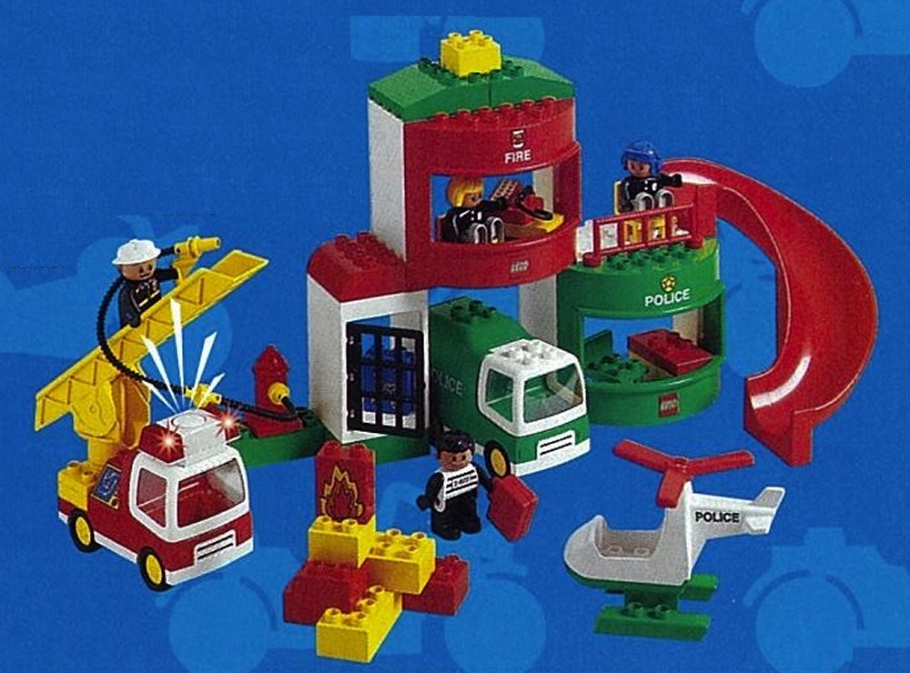 LEGO Town Rescue Station (2811-1)