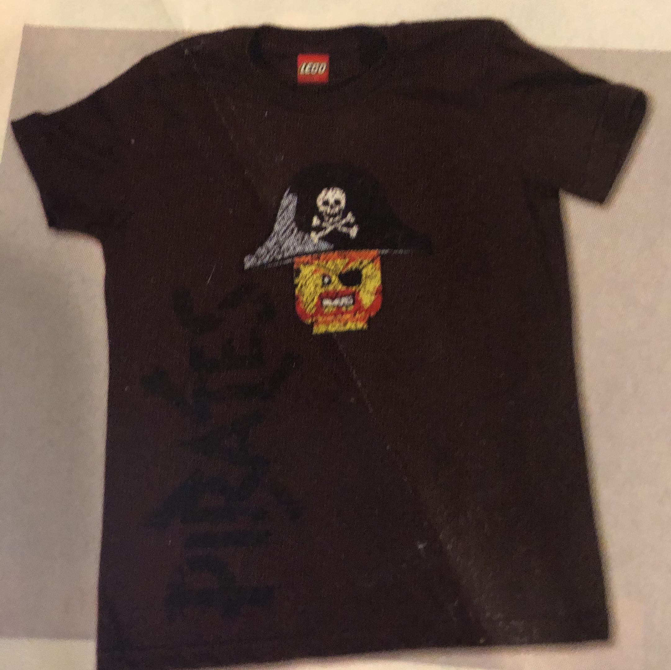 LEGO Gear Pirates T-shirt (2851146-1)