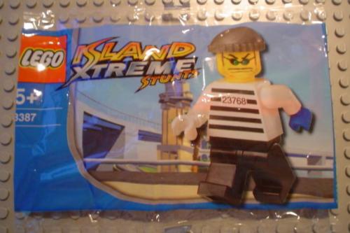 LEGO Island Xtreme Stunts Xtreme Stunts Brickster Chupa Chups Promotional (3387-1)