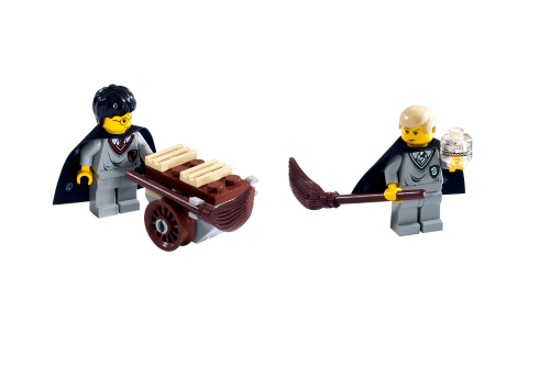 LEGO Harry Potter Flying Lesson (4711-1)