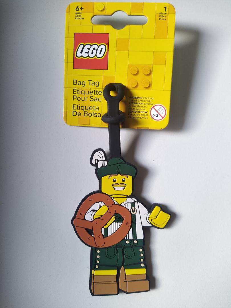 LEGO Bag and Luggage Tags Lederhosen Guy Bag Tag (5007449-1)