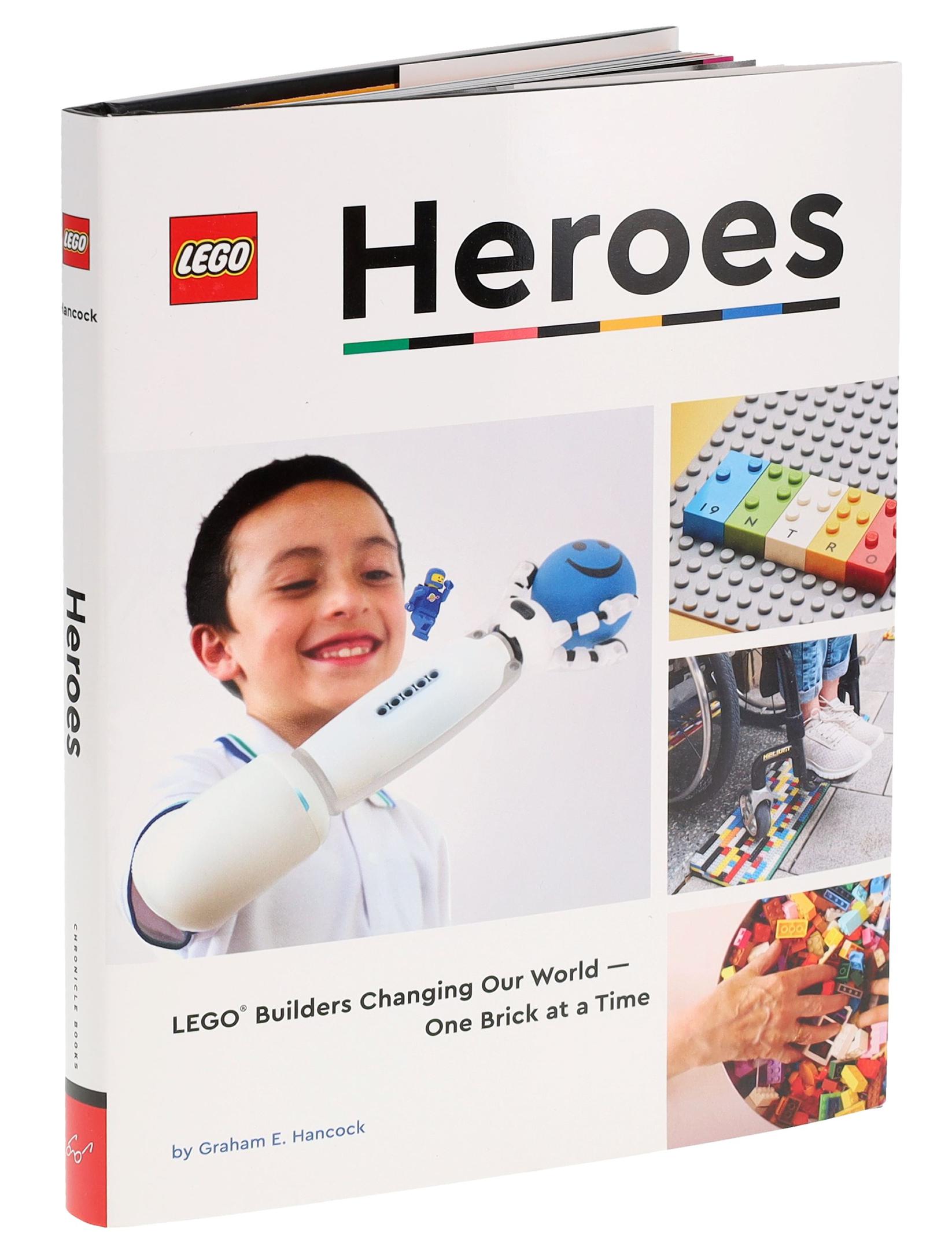 LEGO Non-fiction Books Heroes (5008079-1)
