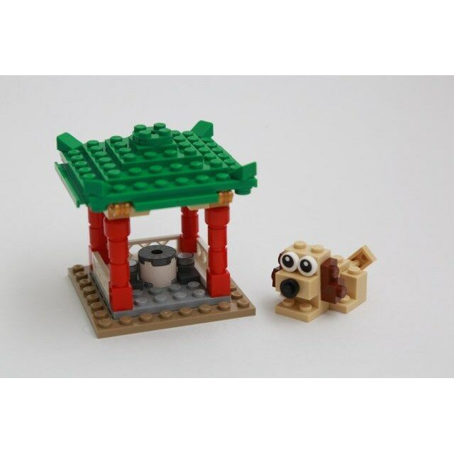 LEGO Chinese (Lunar) New Year Fortuna Temple Pavilion and Puppy (6242507-1)