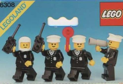 LEGO Classic Town Policemen (6308-1)