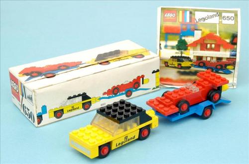 LEGO Vehicle Car with Trailer and Racing Car (650-1)