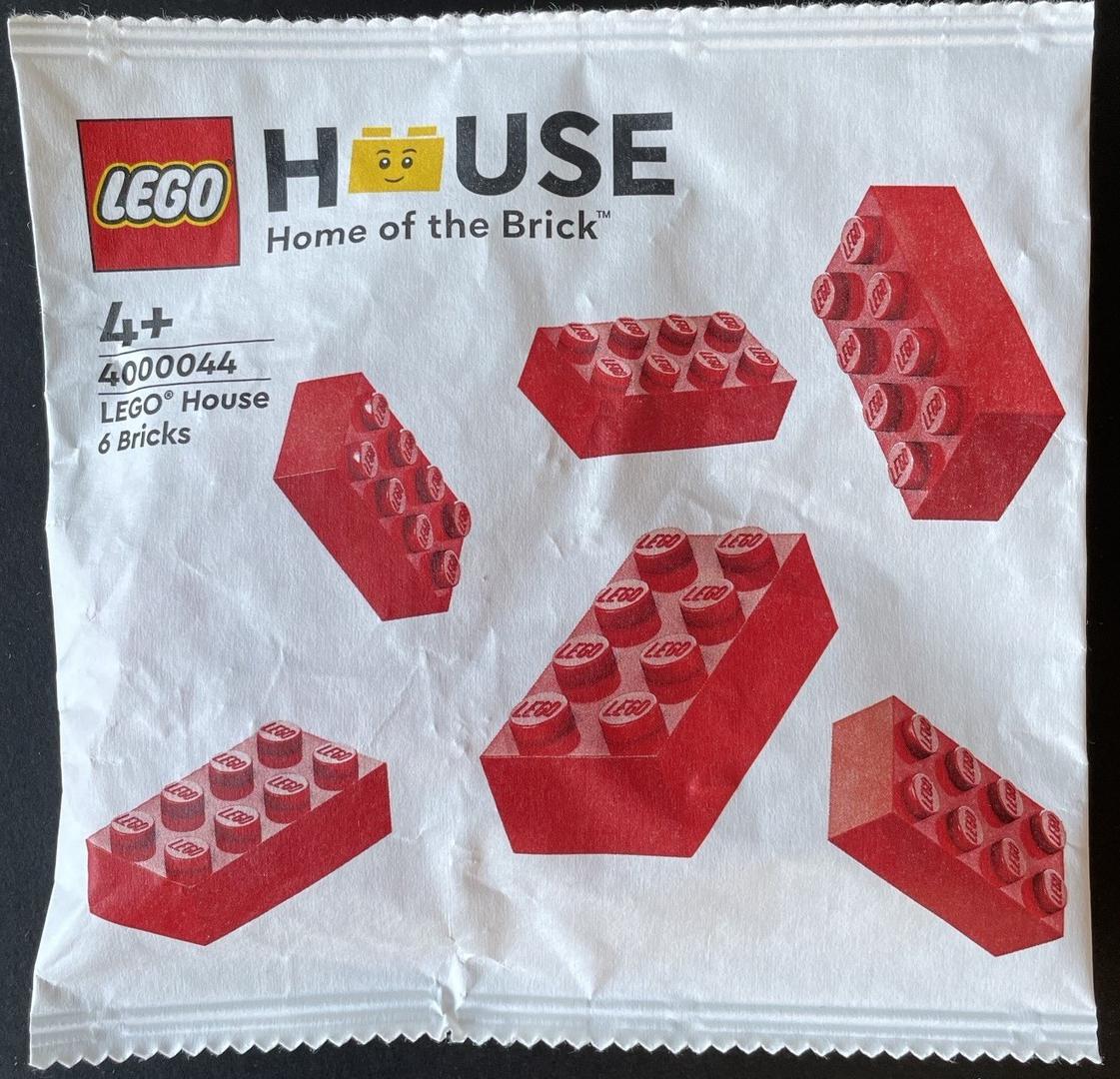 LEGO LEGO Exclusive LEGO House 6 Bricks (6509887-1)