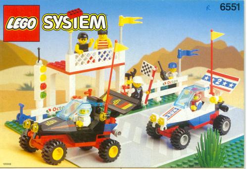 LEGO Classic Town Checkered Flag 500 (6551-1)