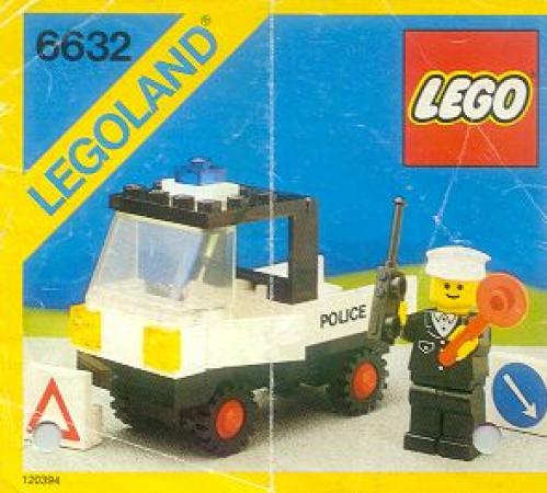 LEGO Classic Town Tactical Patrol Truck (6632-1)