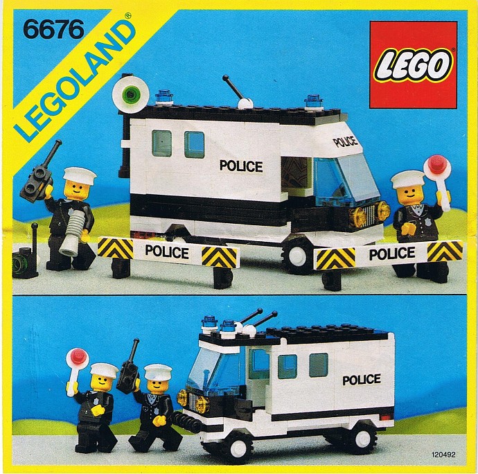 LEGO Classic Town Mobile Command Unit (6676-1)