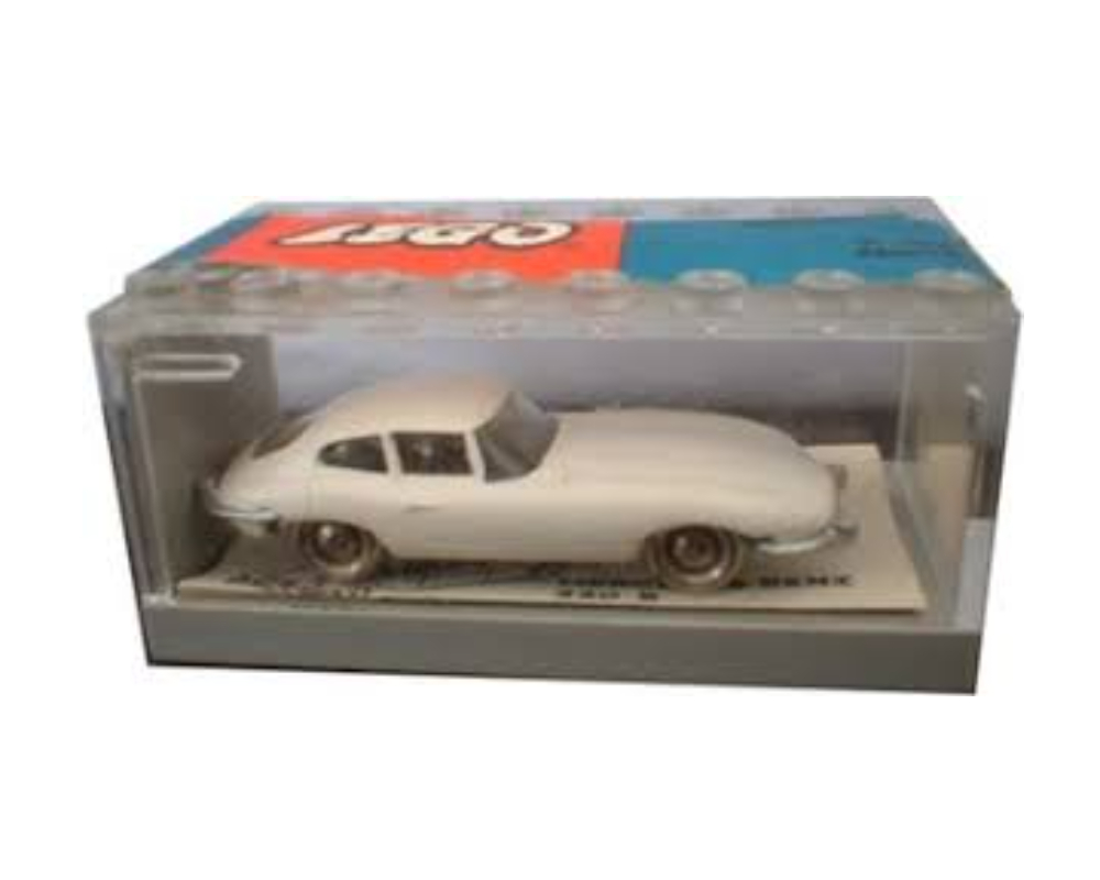 LEGO HO 1:87 Vehicles 1:87 Jaguar E-Type with Garage (670-3)