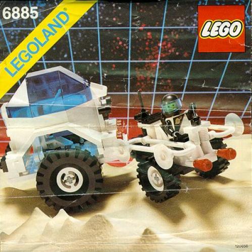 LEGO Futuron Saturn Base Main Team (Crater Crawler) (6885-1)
