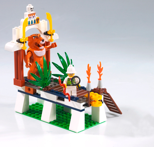 LEGO Orient Expedition Tygurah's Roar (7411-1)