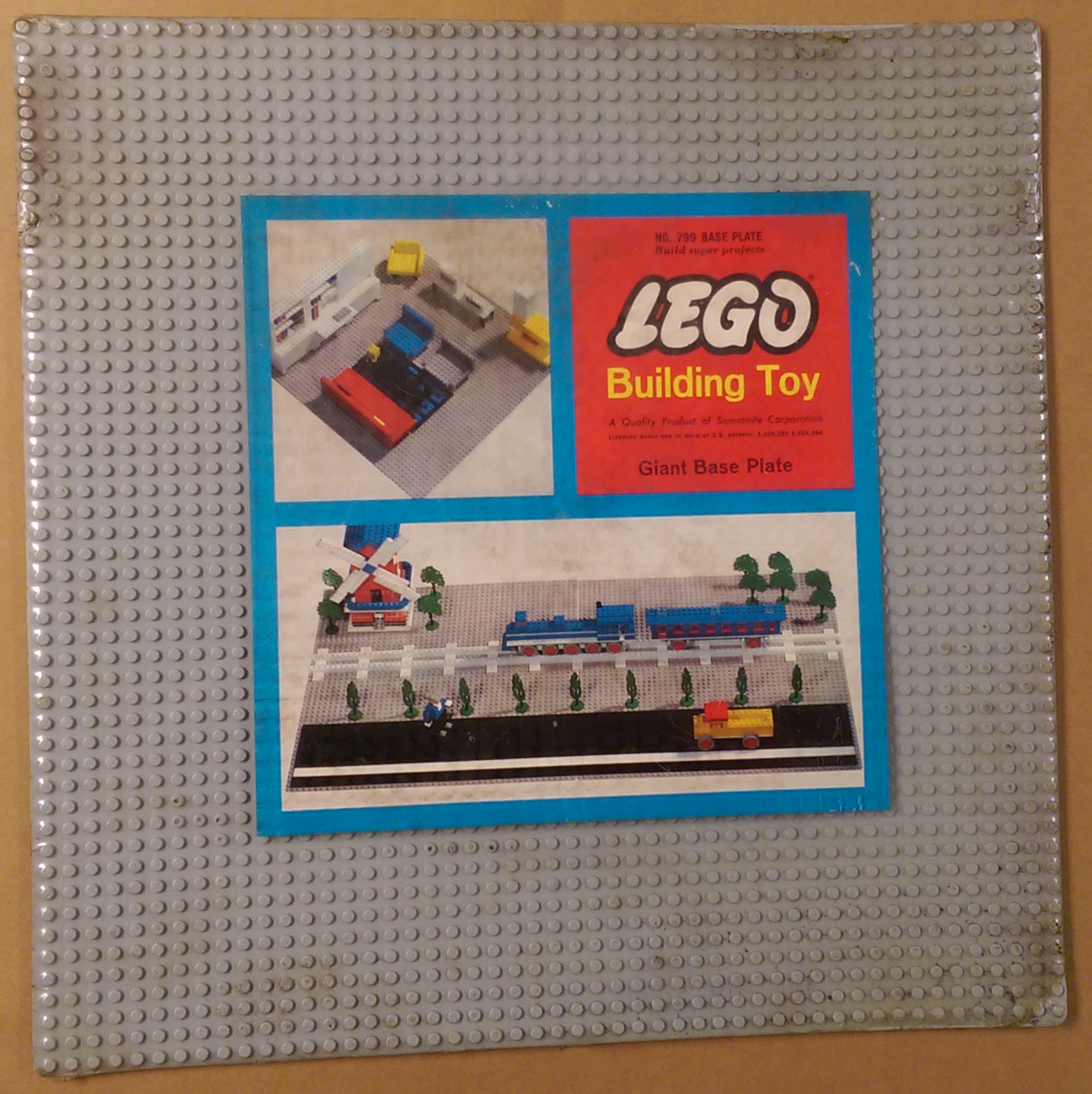 LEGO Samsonite Giant Base Plate (799-2)