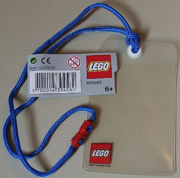 LEGO Gear Lanyard with Pass Holder (850880-1)